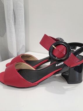 Picadilly Red and Black Block Heel Sandals Brazil Size 6 US 37 EUR